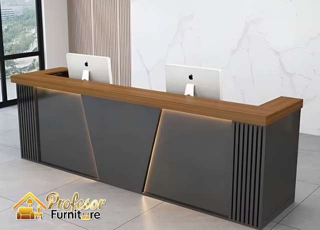 Custom meja resepsionis kantor di Bekasi HPL 10 hari jadi